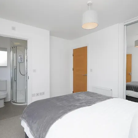 2 Bed Premium House - Driveway Parking - Royal Derby Hospital 3 Mins Apartment Exterior photo